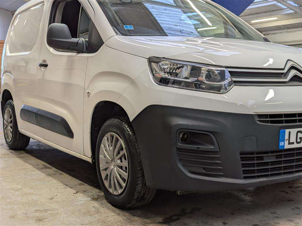 <p>2019 CITROEN BERLINGO 650 EN-PRISE BLU</p>