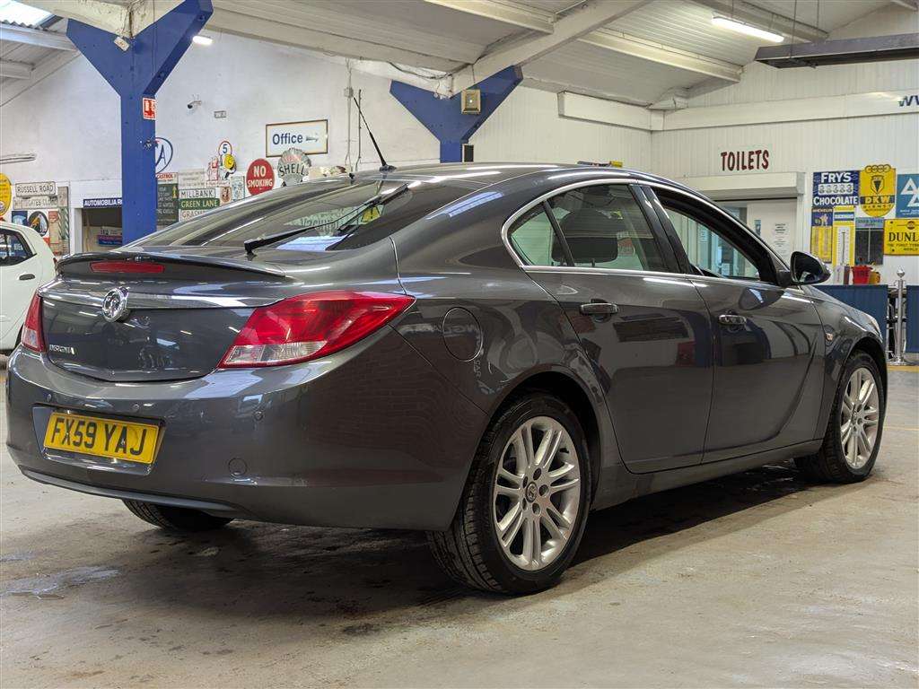 <p>2009 VAUXHALL INSIGNIA EXCLUSIV</p>