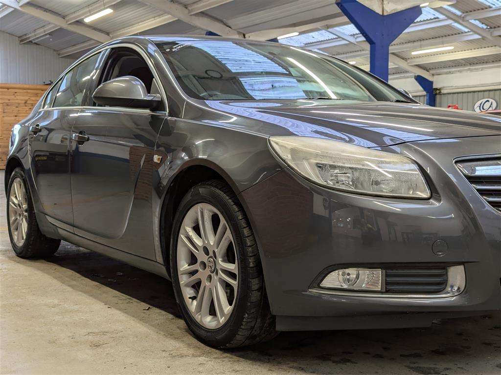 <p>2009 VAUXHALL INSIGNIA EXCLUSIV</p>