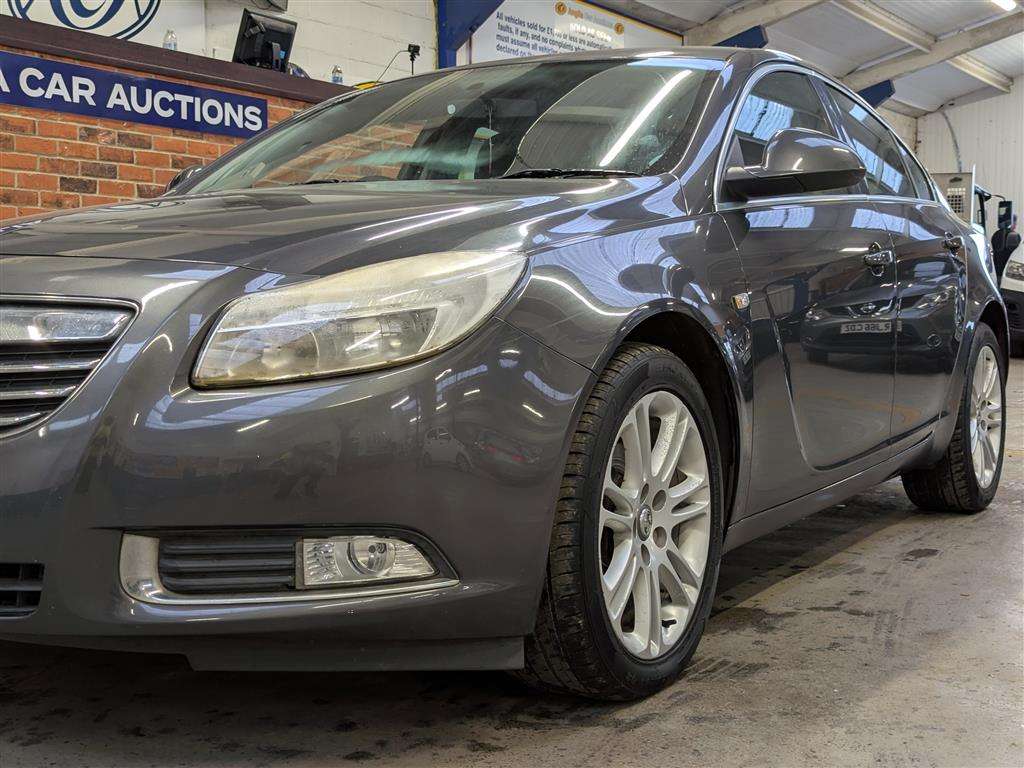 <p>2009 VAUXHALL INSIGNIA EXCLUSIV</p>