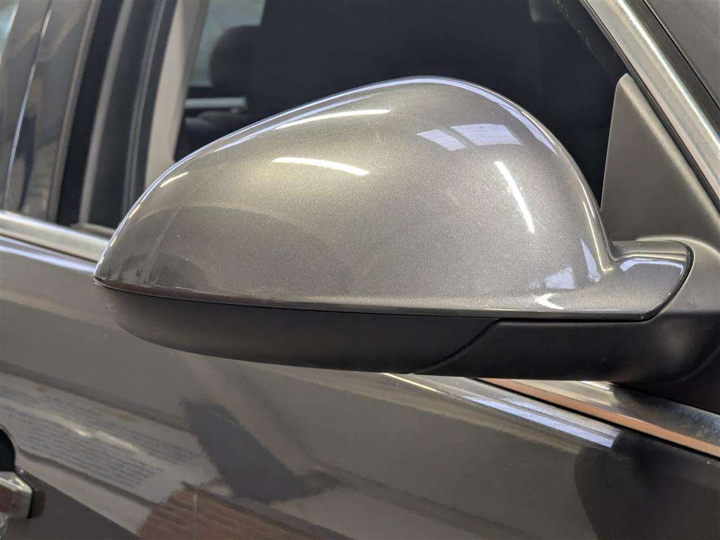 <p>2009 VAUXHALL INSIGNIA EXCLUSIV</p>