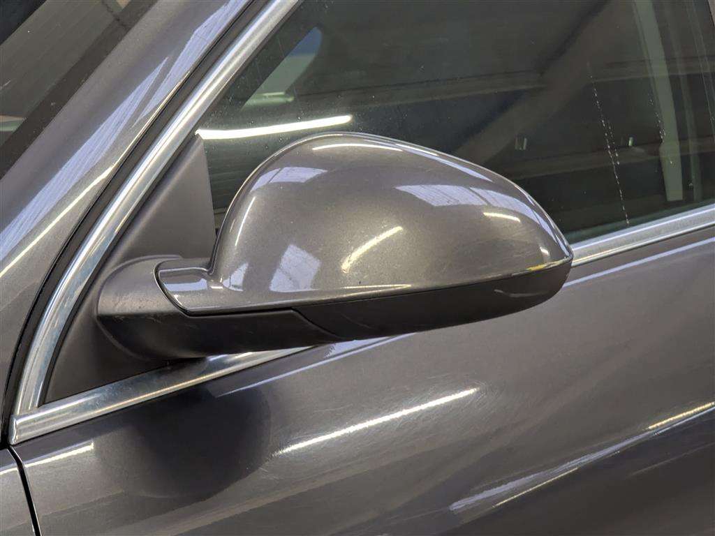 <p>2009 VAUXHALL INSIGNIA EXCLUSIV</p>