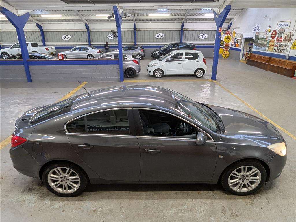 <p>2009 VAUXHALL INSIGNIA EXCLUSIV</p>