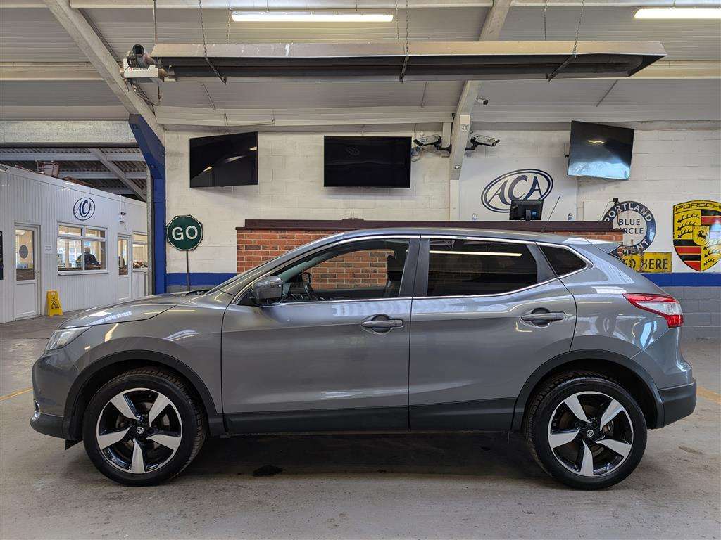 <p>2016 NISSAN QASHQAI N-CONNECTA DCI</p>