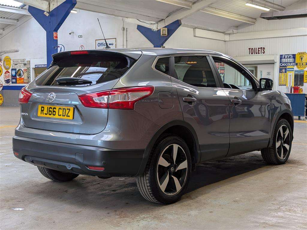 <p>2016 NISSAN QASHQAI N-CONNECTA DCI</p>