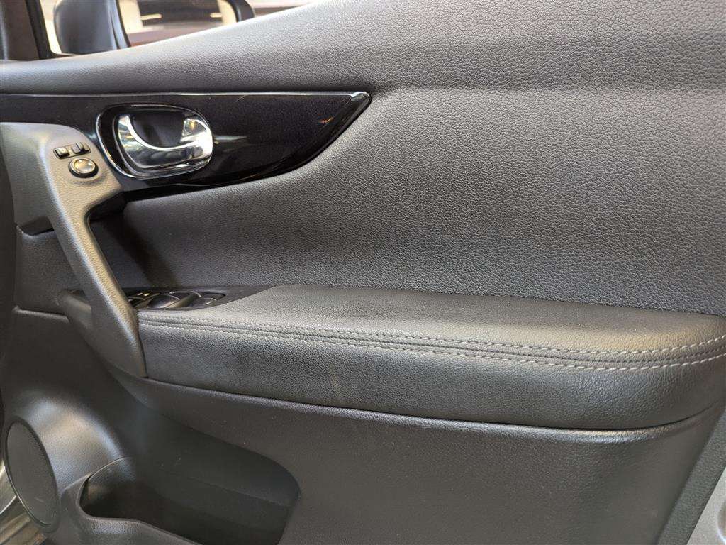 <p>2016 NISSAN QASHQAI N-CONNECTA DCI</p>