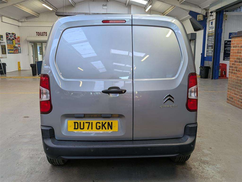 <p>2022 CITROEN BERLINGO 1000 EPRISE PRO</p>