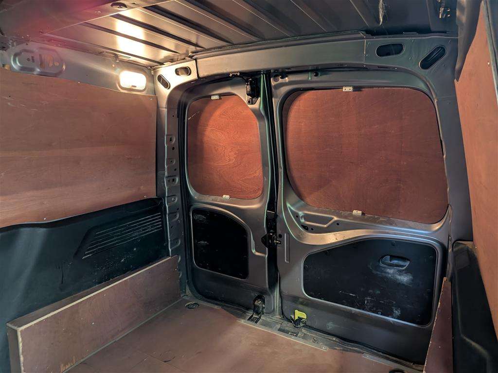 <p>2022 CITROEN BERLINGO 1000 EPRISE PRO</p>