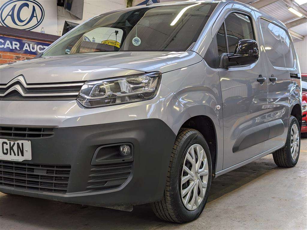 <p>2022 CITROEN BERLINGO 1000 EPRISE PRO</p>