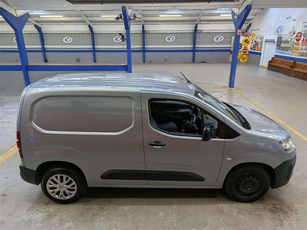 <p>2022 CITROEN BERLINGO 1000 EPRISE PRO</p>