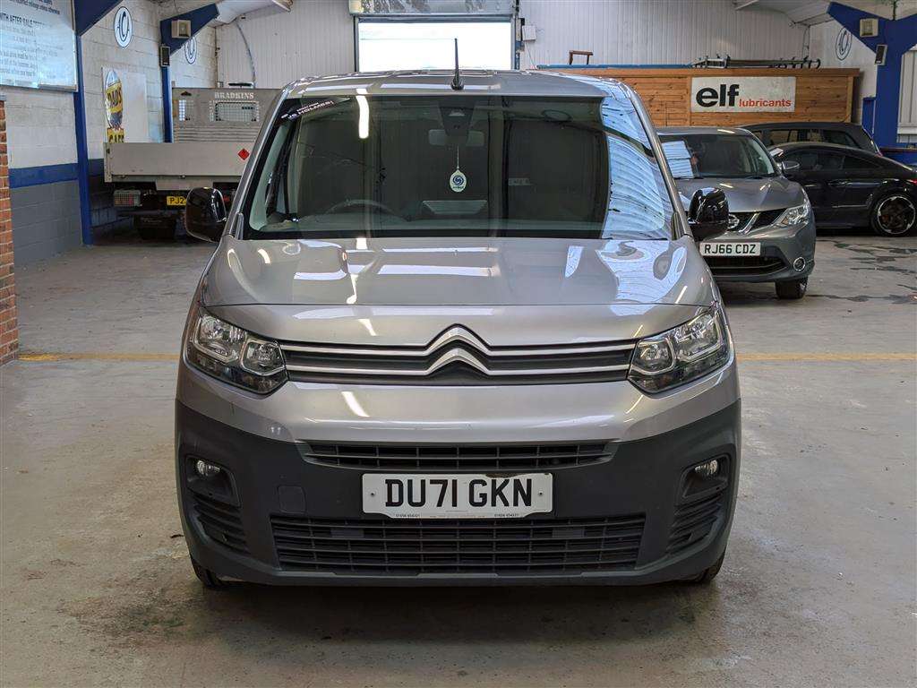 <p>2022 CITROEN BERLINGO 1000 EPRISE PRO</p>