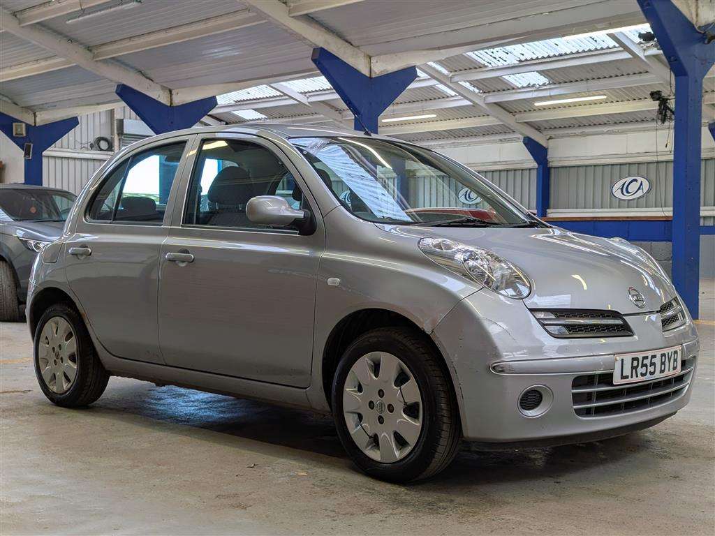 <p>2005 NISSAN MICRA SE AUTO</p>