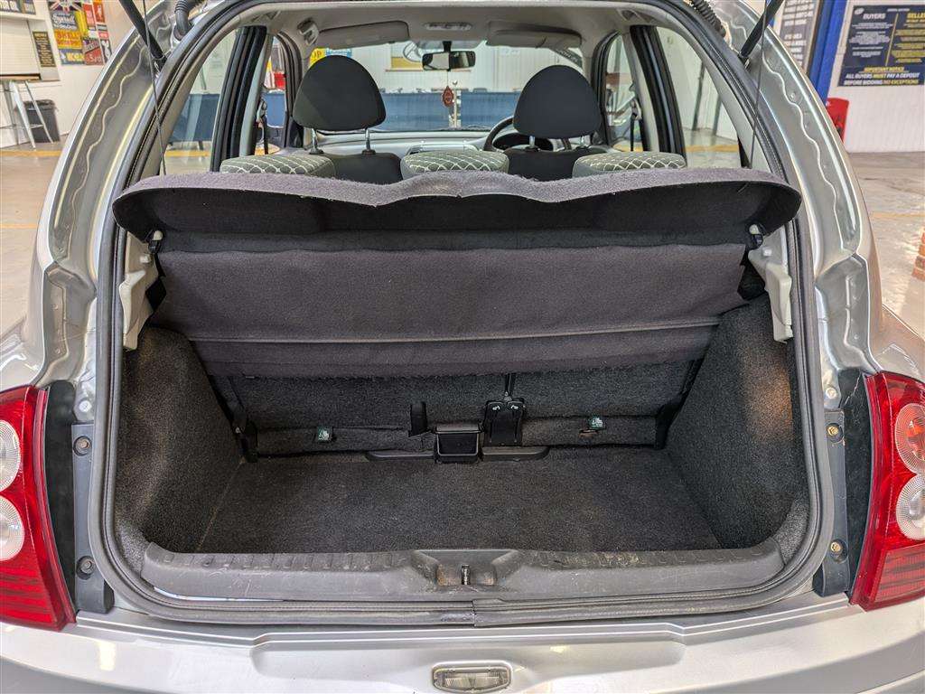 <p>2005 NISSAN MICRA SE AUTO</p>