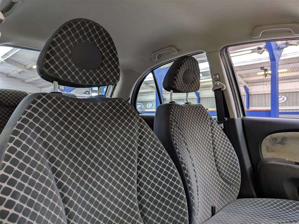 <p>2005 NISSAN MICRA SE AUTO</p>