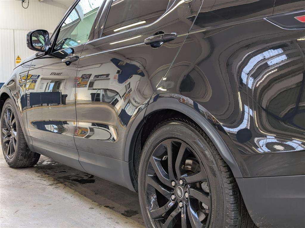 <p>2018 LAND ROVER DISCOVERY HSE SD4 AUTO</p>