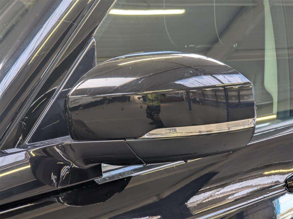 <p>2018 LAND ROVER DISCOVERY HSE SD4 AUTO</p>