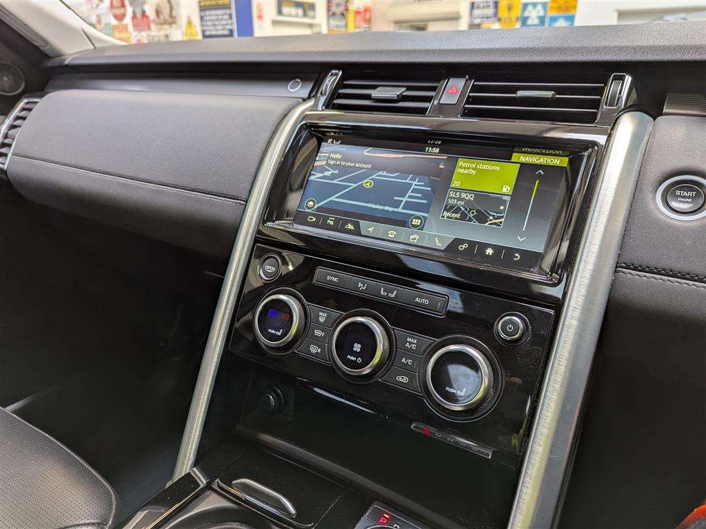 <p>2018 LAND ROVER DISCOVERY HSE SD4 AUTO</p>