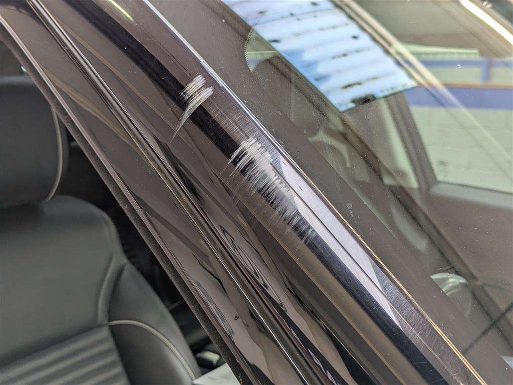 <p>2018 LAND ROVER DISCOVERY HSE SD4 AUTO</p>