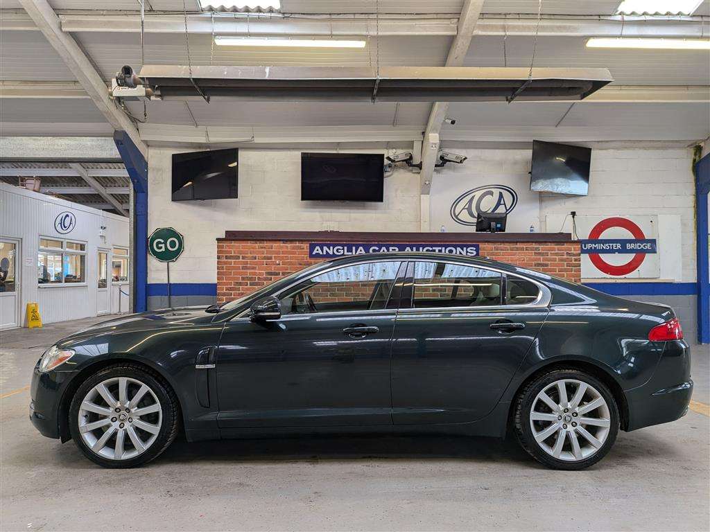 <p>2009 JAGUAR XF PREMIUM LUXURY V6 AUTO</p>