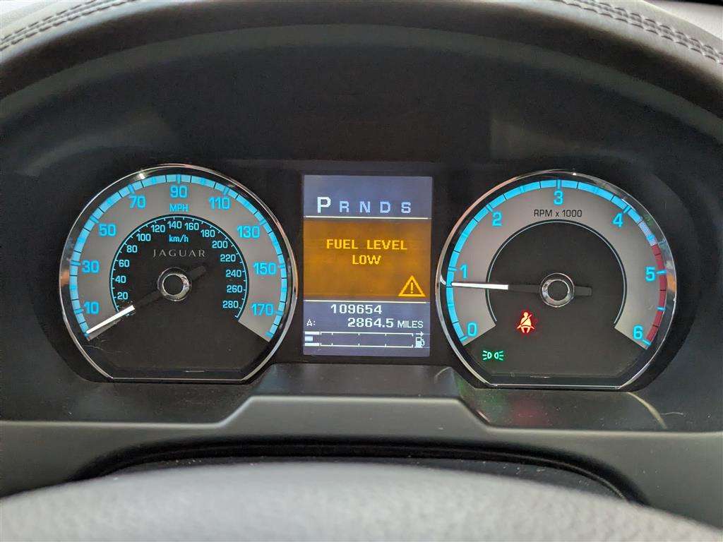 <p>2009 JAGUAR XF PREMIUM LUXURY V6 AUTO</p>