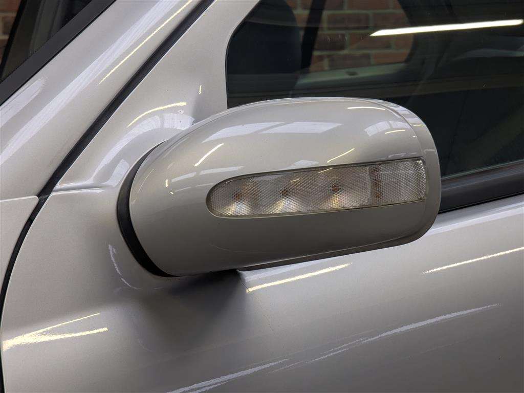 <p>2002 MERCEDES C180 CLASSIC</p>