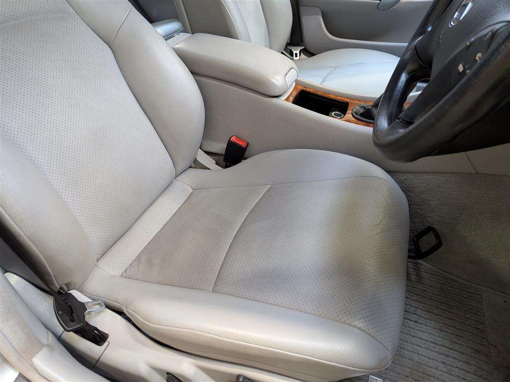 <p>2002 MERCEDES C180 CLASSIC</p>