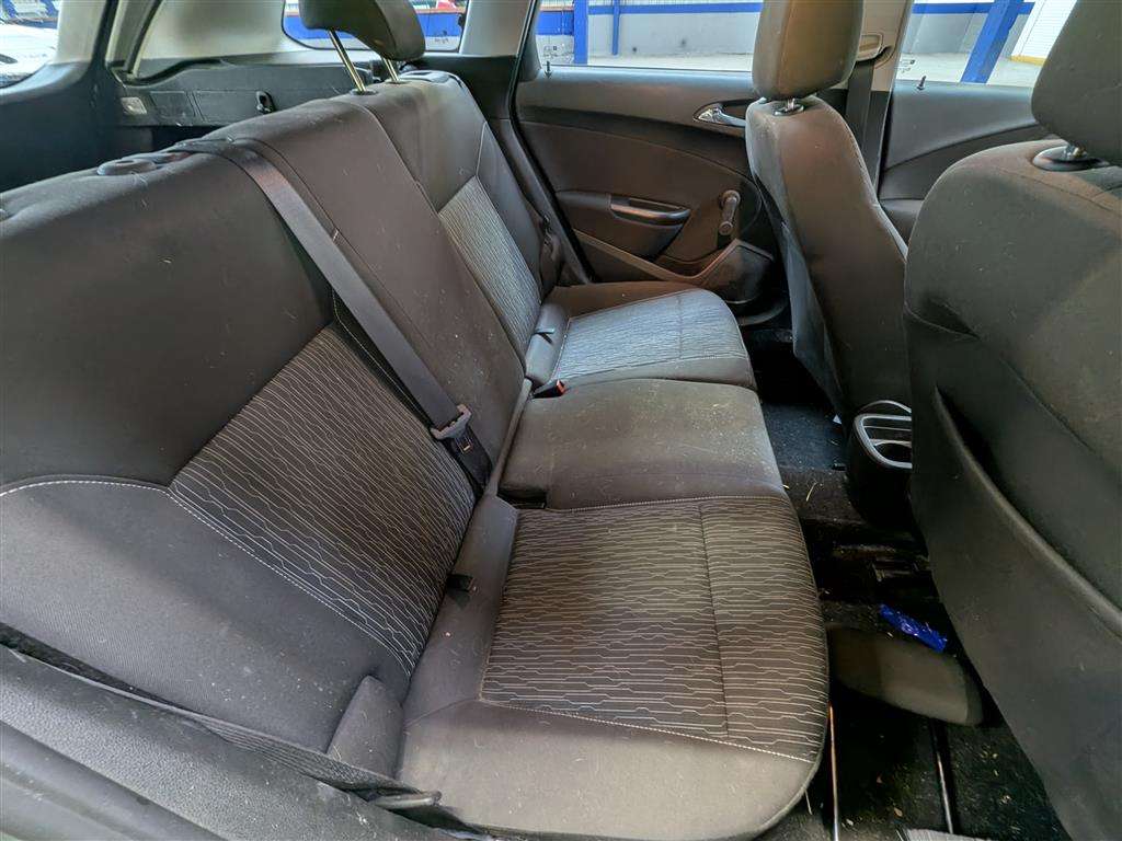 <p>2013 VAUXHALL ASTRA TECH LINE CDTI ECFL</p>