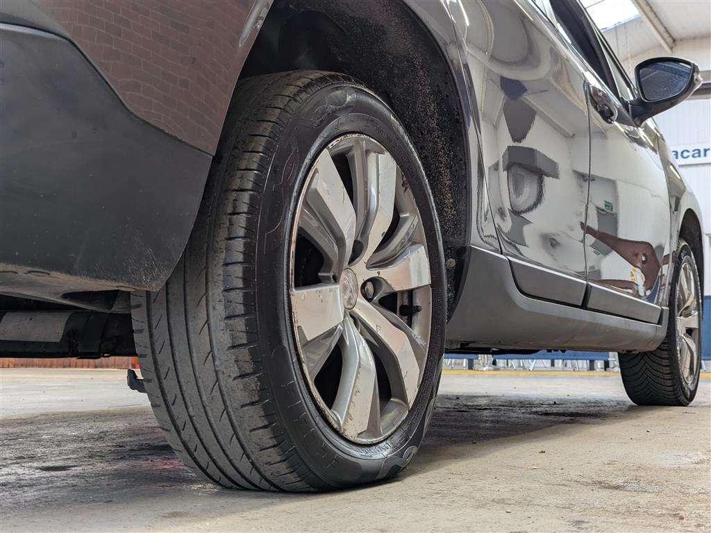 <p>2016 PEUGEOT 2008 ACTIVE PURE TECH</p>