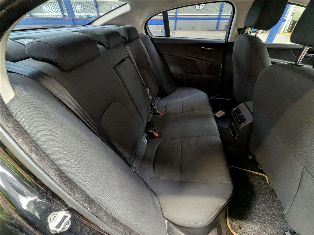 <p>2018 JAGUAR XE SE D AUTO</p>