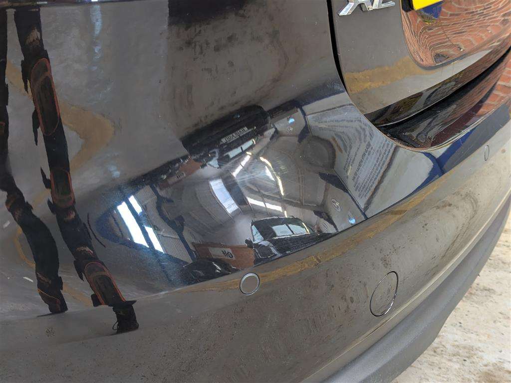 <p>2018 JAGUAR XE SE D AUTO</p>