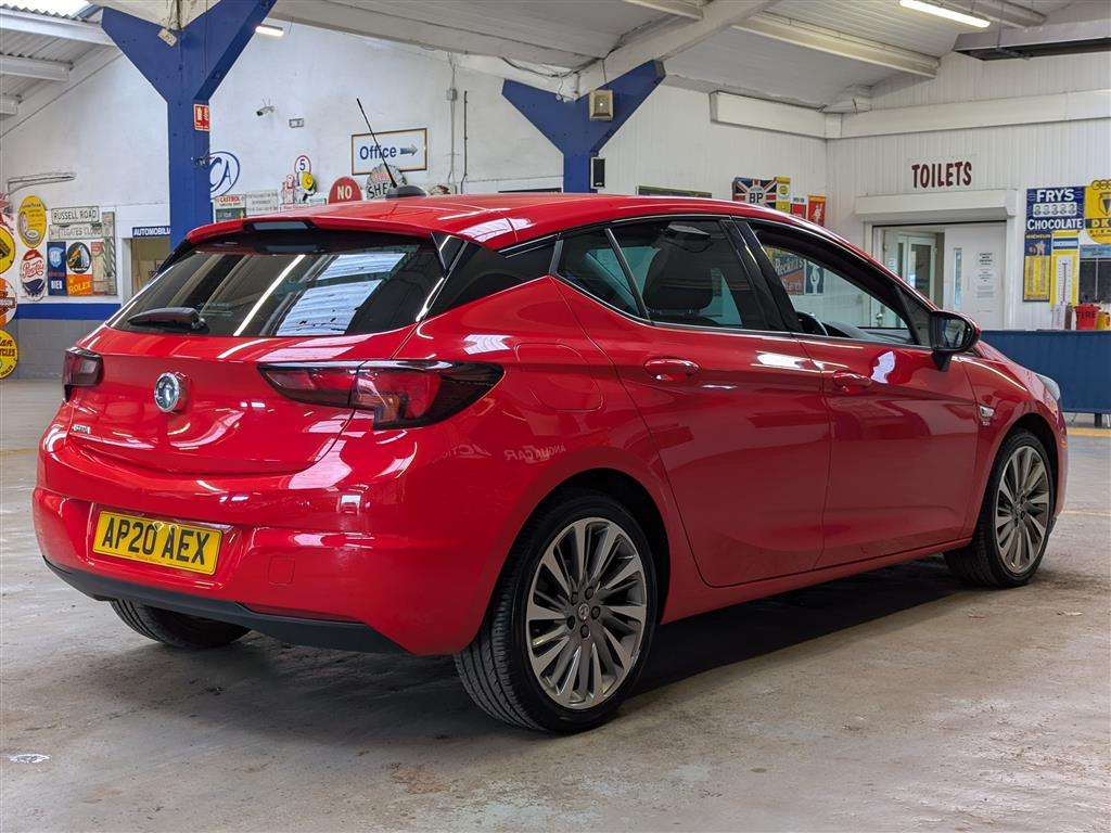 <p>2020 VAUXHALL ASTRA SRI VX LINE NAV TUR</p>