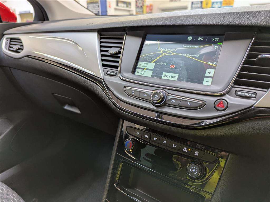 <p>2020 VAUXHALL ASTRA SRI VX LINE NAV TUR</p>