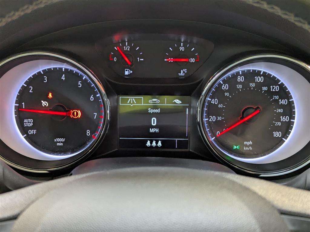 <p>2020 VAUXHALL ASTRA SRI VX LINE NAV TUR</p>