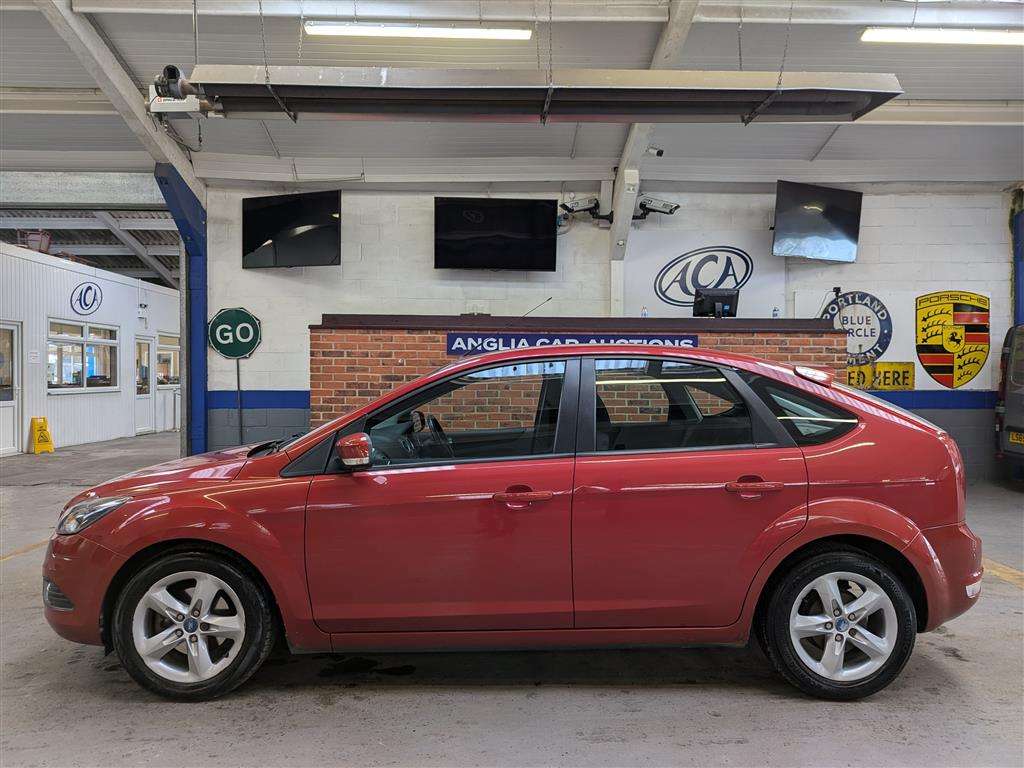 <p>2008 FORD FOCUS ZETEC 100 AUTO</p>