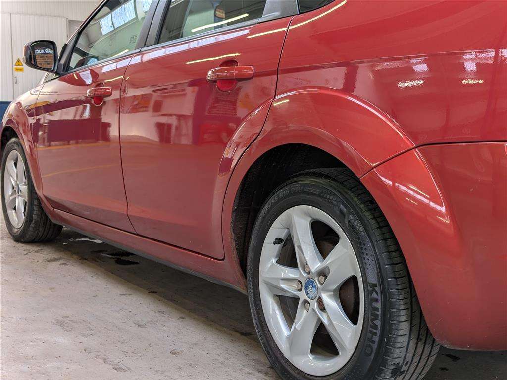 <p>2008 FORD FOCUS ZETEC 100 AUTO</p>