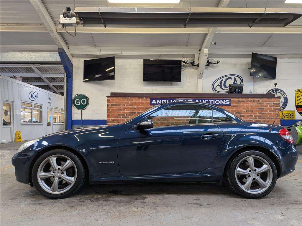 <p>2008 MERCEDES SLK 200 KOMPRESSOR AUTO</p>