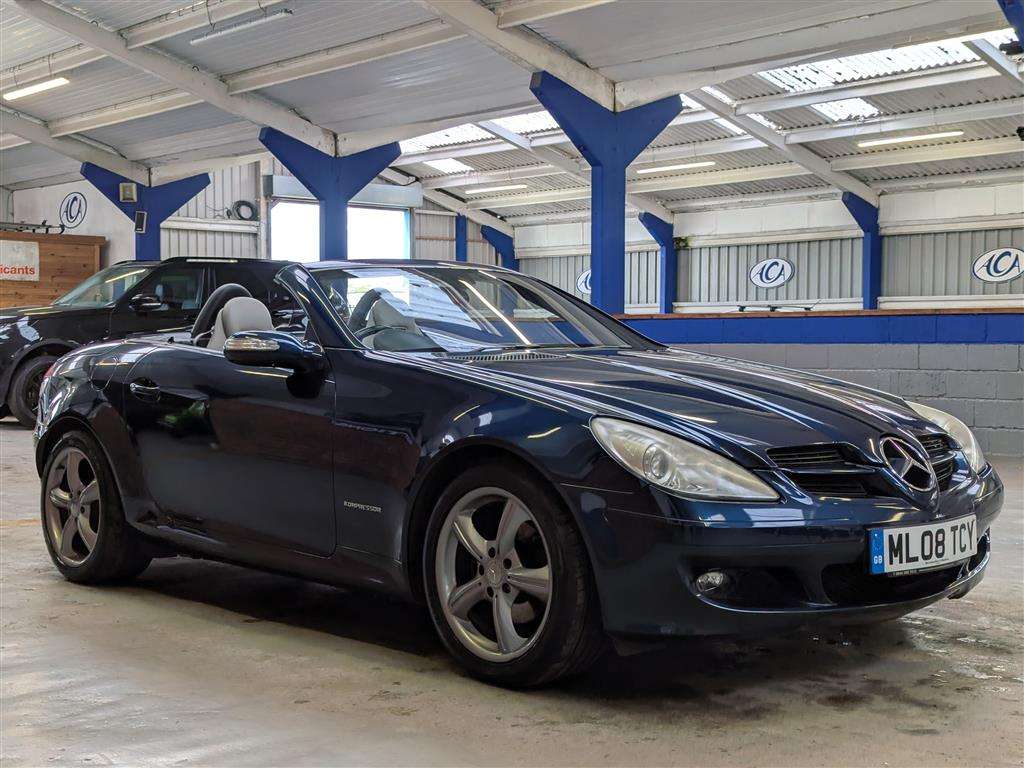 <p>2008 MERCEDES SLK 200 KOMPRESSOR AUTO</p>