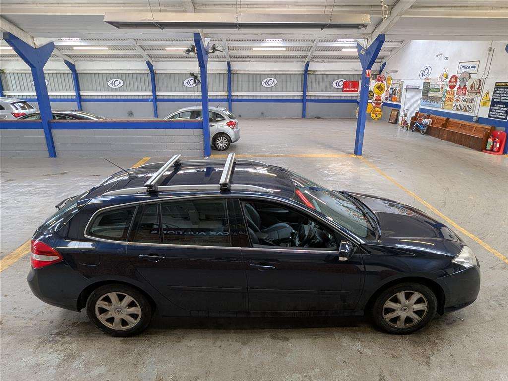 <p>2008 RENAULT LAGUNA DYNAMIQUE DCI 130</p>