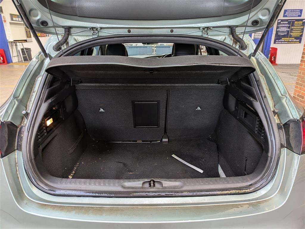 <p>2011 CITROEN DS4 DSTYLE HDI</p>