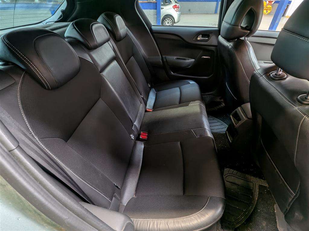 <p>2011 CITROEN DS4 DSTYLE HDI</p>