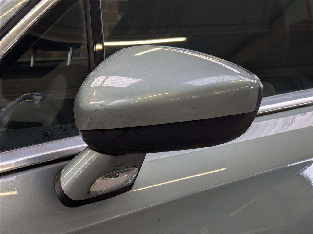 <p>2011 CITROEN DS4 DSTYLE HDI</p>