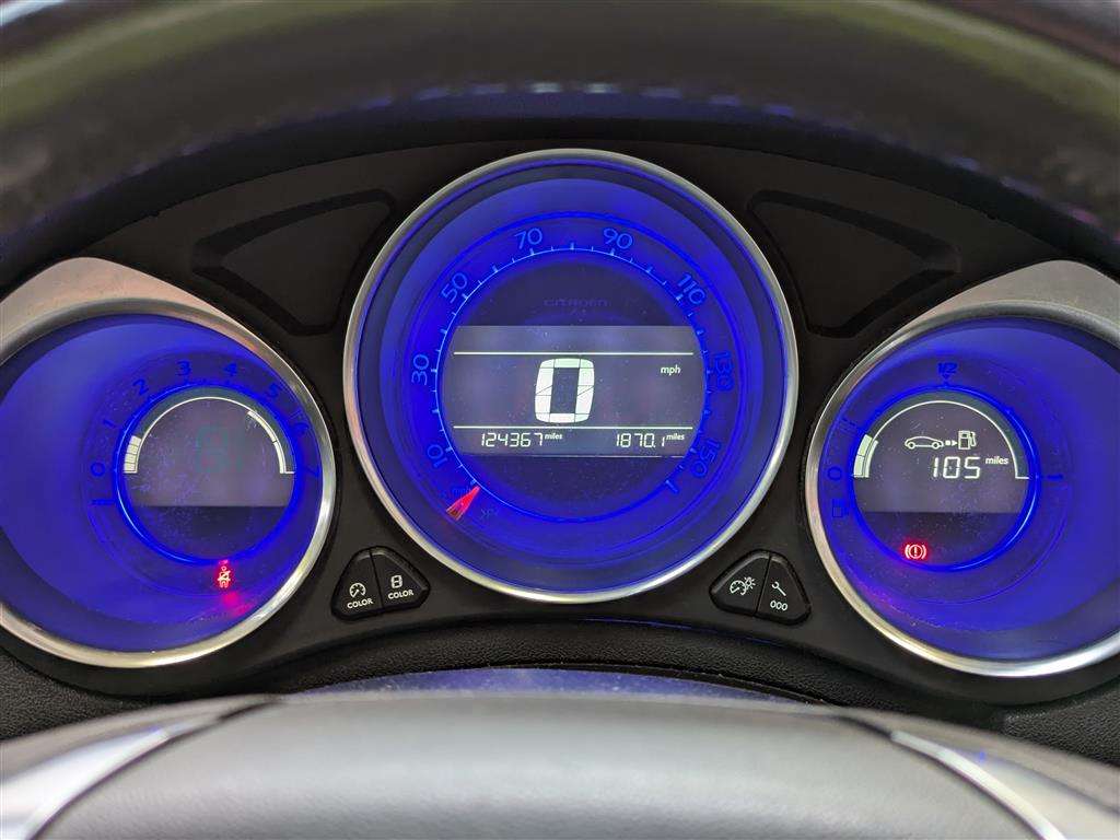 <p>2011 CITROEN DS4 DSTYLE HDI</p>