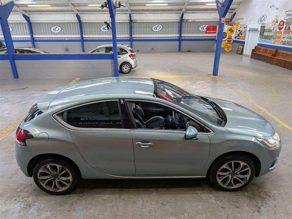 <p>2011 CITROEN DS4 DSTYLE HDI</p>