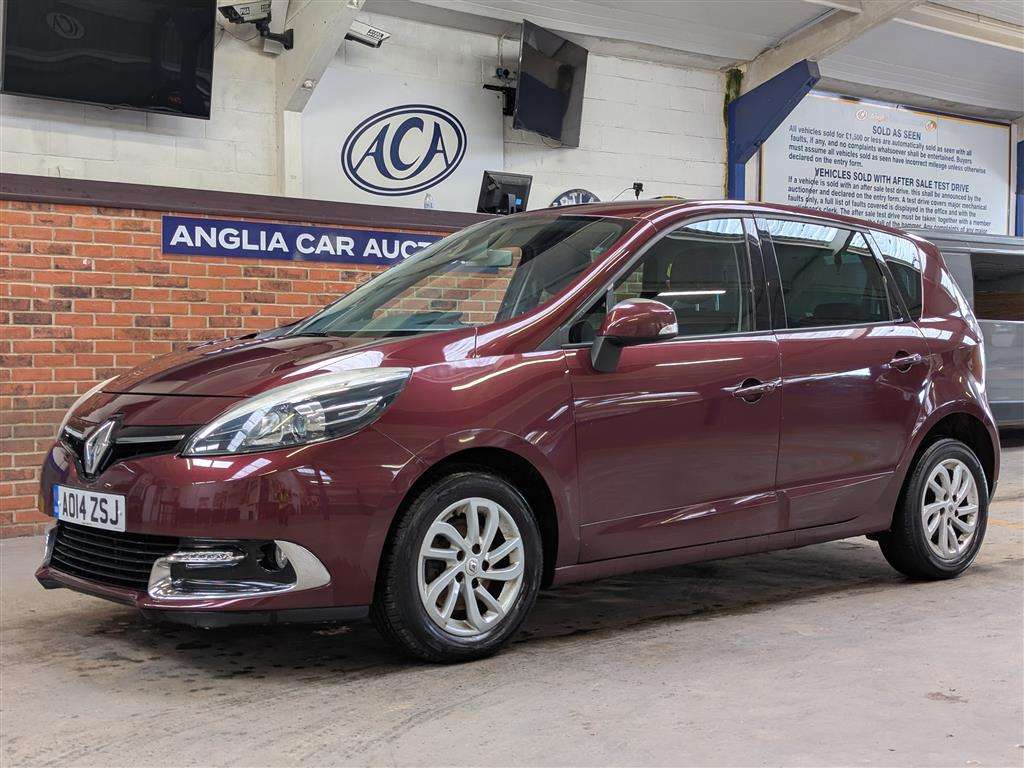 <p>2014 RENAULT SCENIC D-QUE TT ENERGY DC</p>