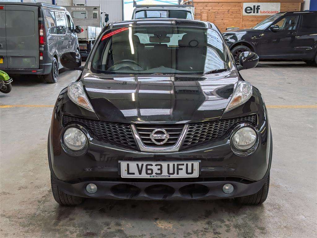 <p>2013 NISSAN JUKE TEKNA</p>