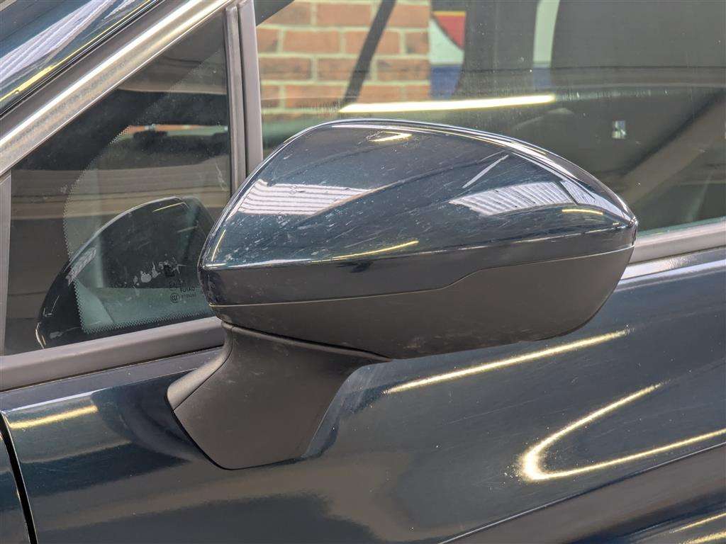 <p>2017 VAUXHALL ASTRA ELITE NAV CDTI EFLE</p>