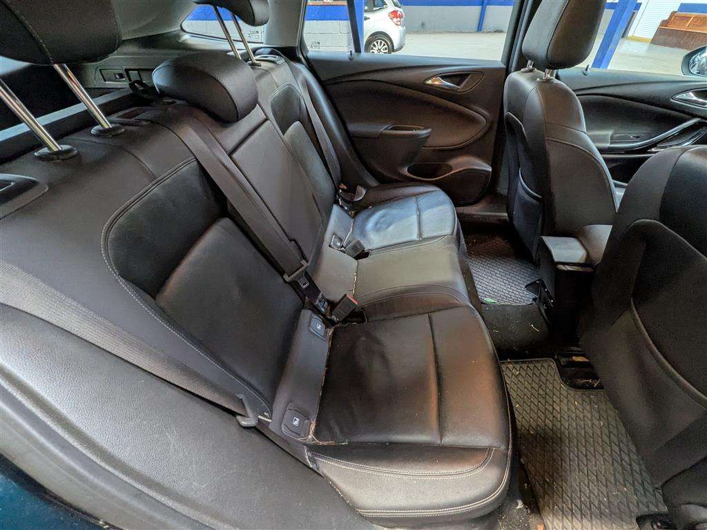 <p>2017 VAUXHALL ASTRA ELITE NAV CDTI EFLE</p>