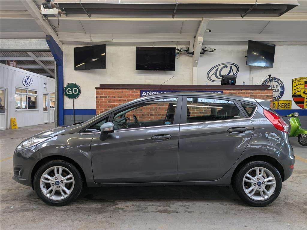 <p>2016 FORD FIESTA ZETEC TURBO</p>