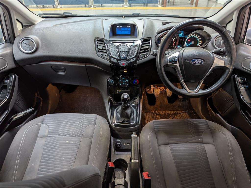 <p>2016 FORD FIESTA ZETEC TURBO</p>