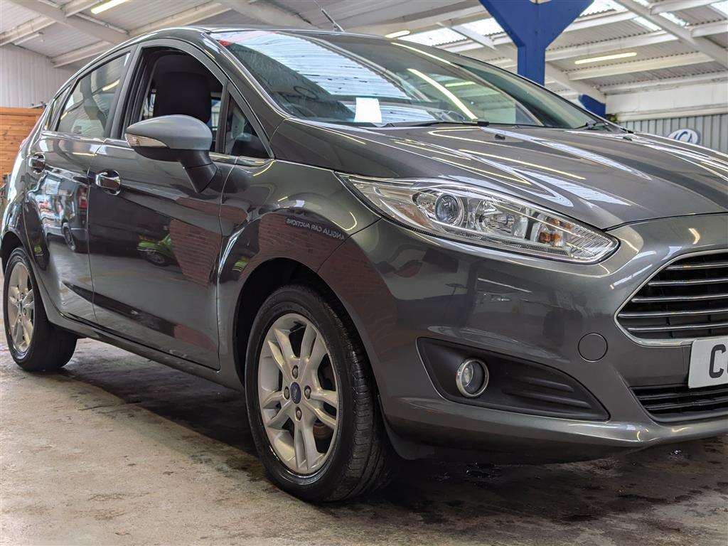 <p>2016 FORD FIESTA ZETEC TURBO</p>